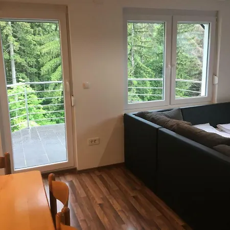 Suzana Jan - Apartma Apartman